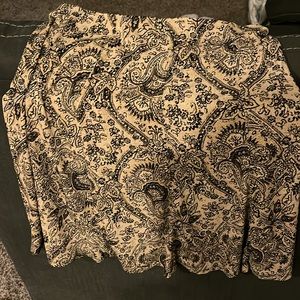 Ladies skirt